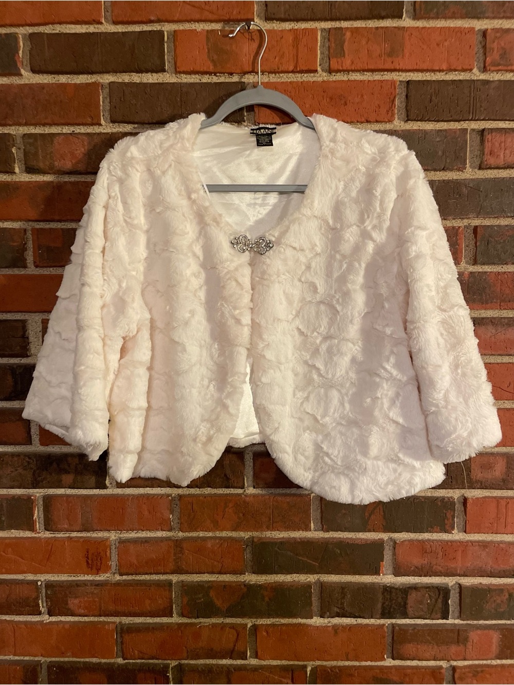 Haani Ivory Faux Fur Cropped Jacket with Jewel Clasp